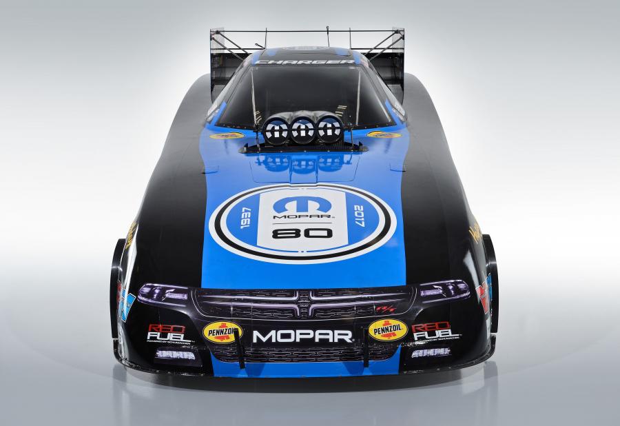  Dodge Charger R/T Funny Car by Mopar 2015 года  (фото 8 из 8)